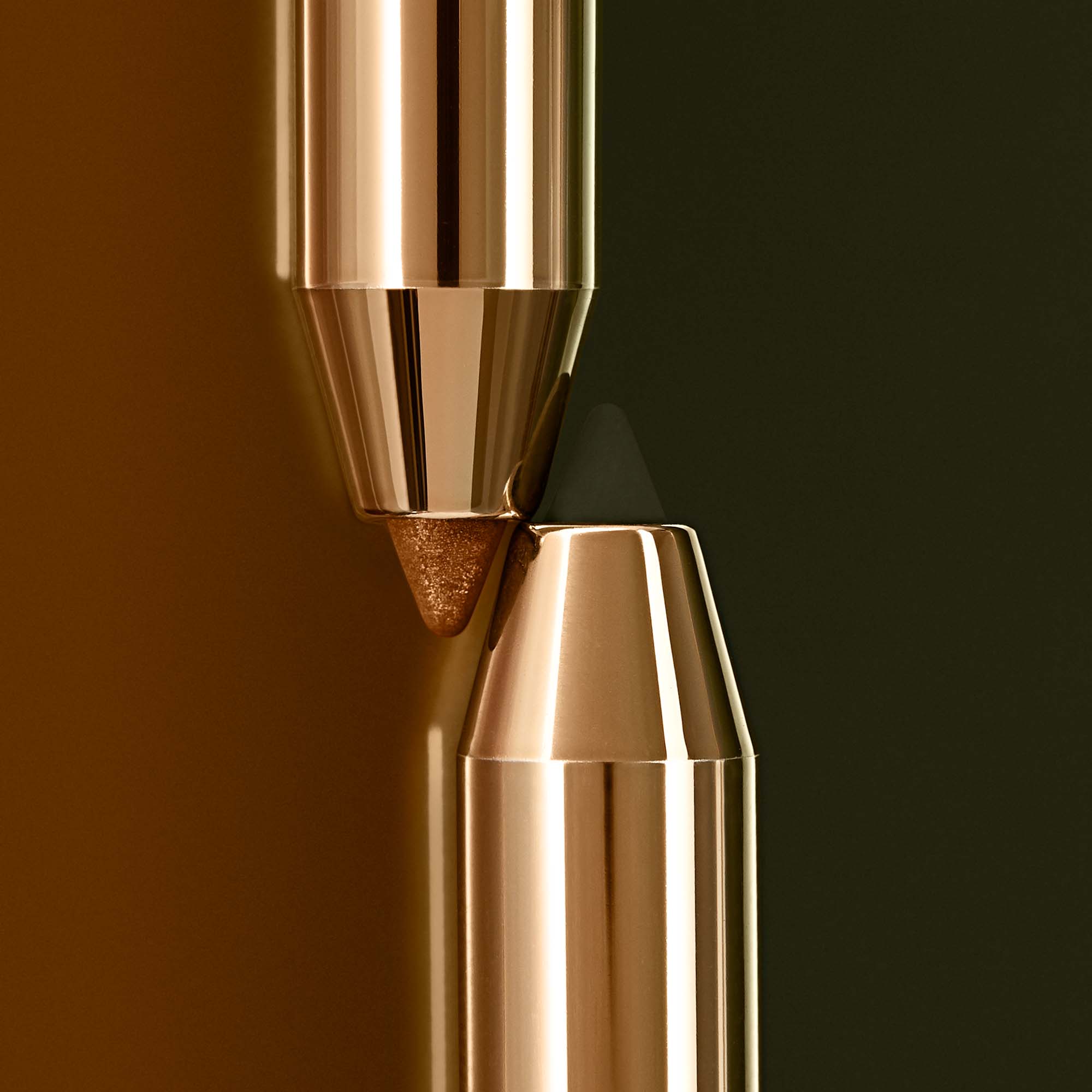 Voyeur Waterproof Gel Eyeliner - Image 4