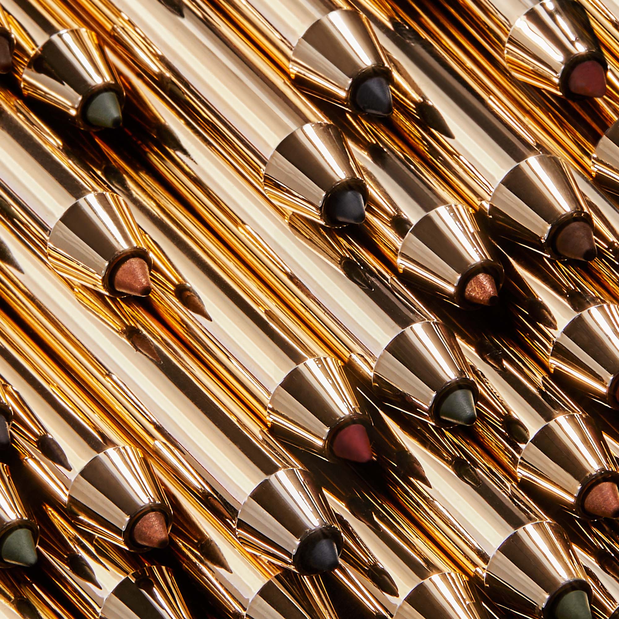 Voyeur Waterproof Gel Eyeliner - Image 6